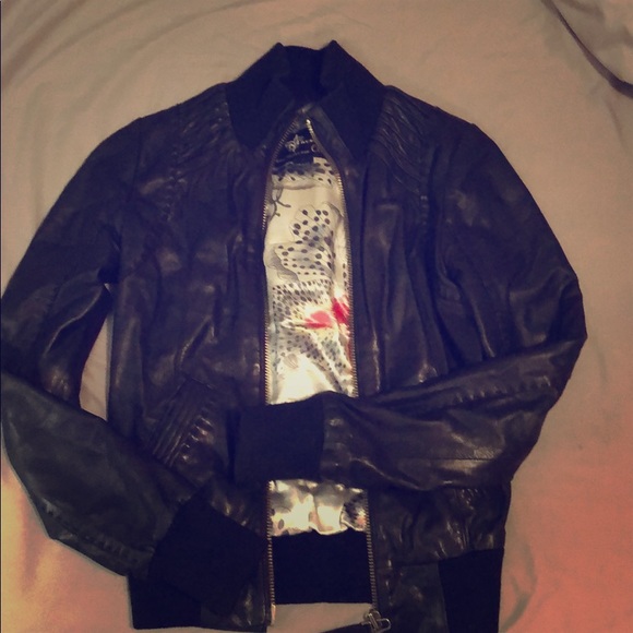 Aritzia Mackage xxs bomber leather jacket - Picture 1 of 5